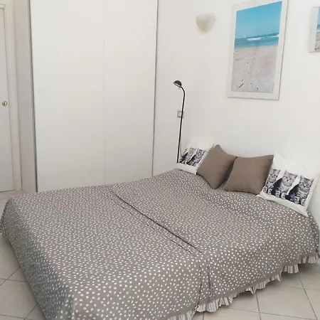 Sea Side Studio Viareggio Extérieur photo